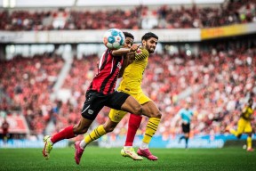 九州体育平台-云达不莱梅大胜，重返前十大行列(热浪中的普莱德拉1993观众反响)